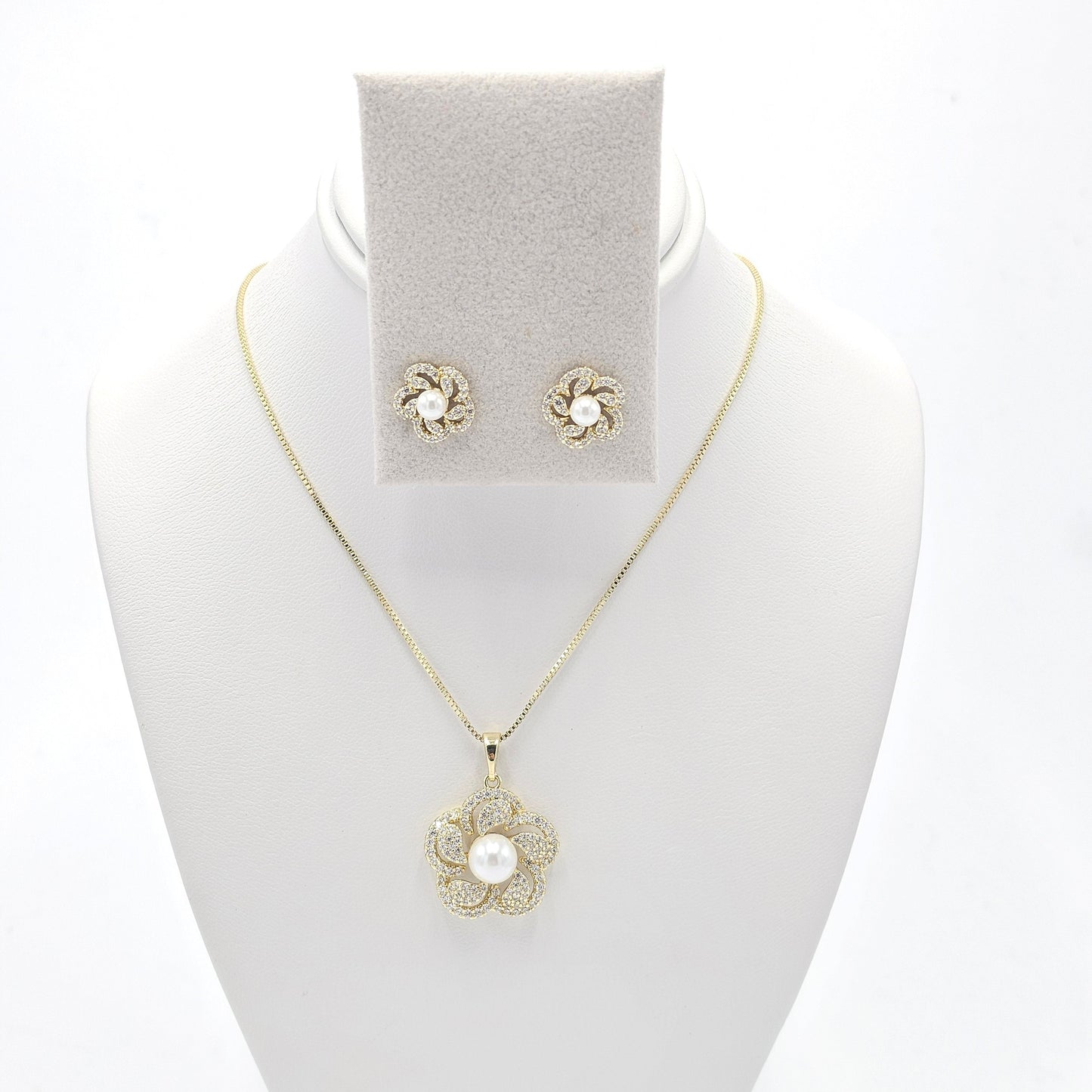 flower set earring and pendant. size 45cm