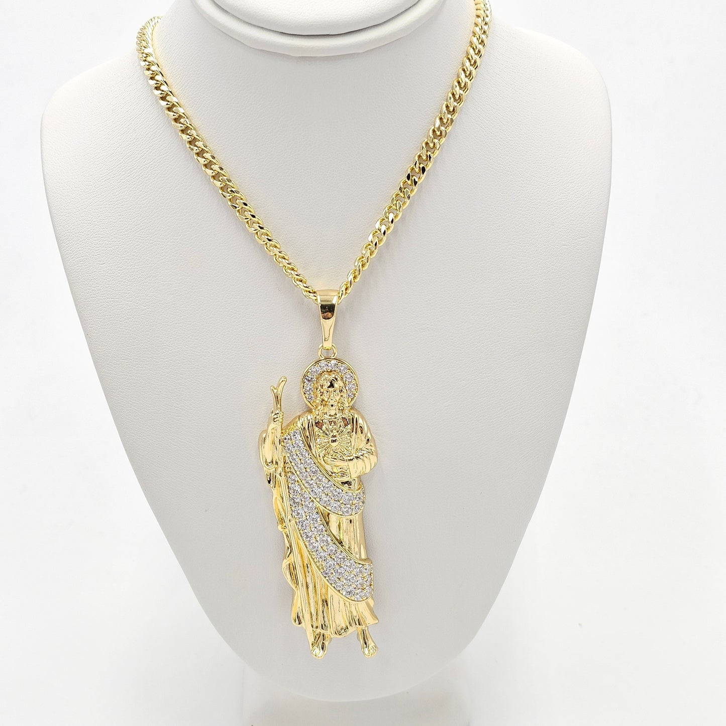 San jude pendant and chain. size 23 inches