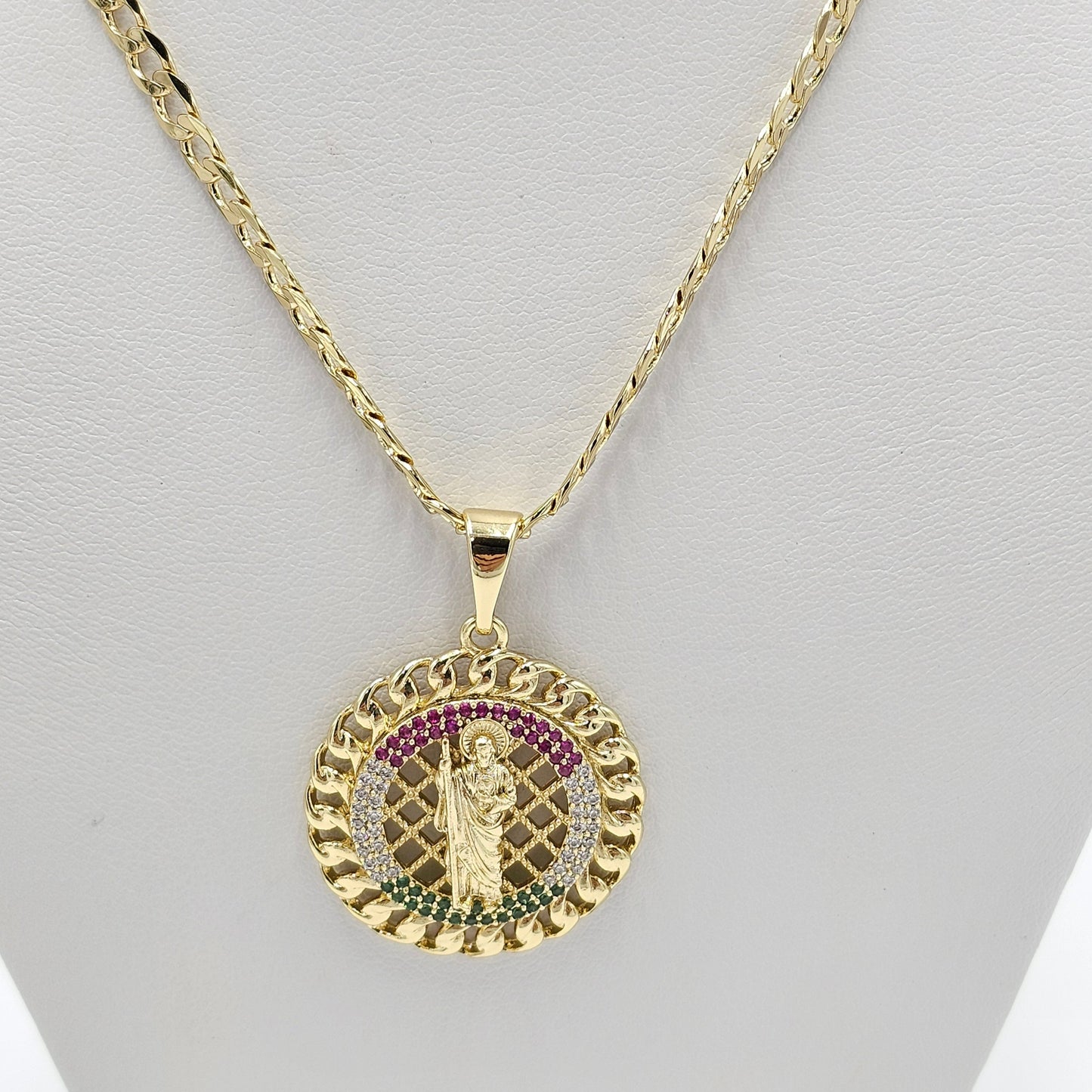 San judes pendant and chain. size 23 inches