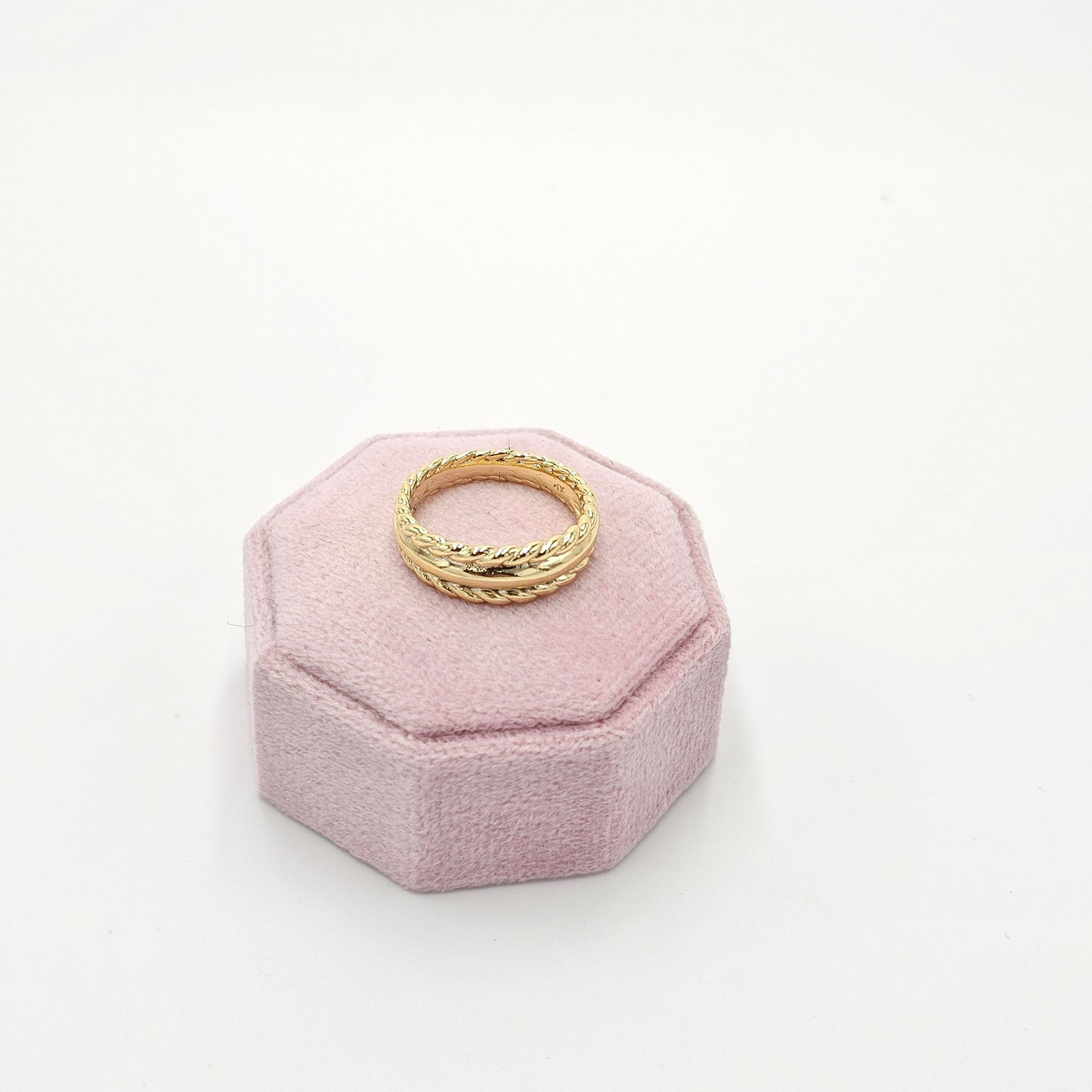 golden ring