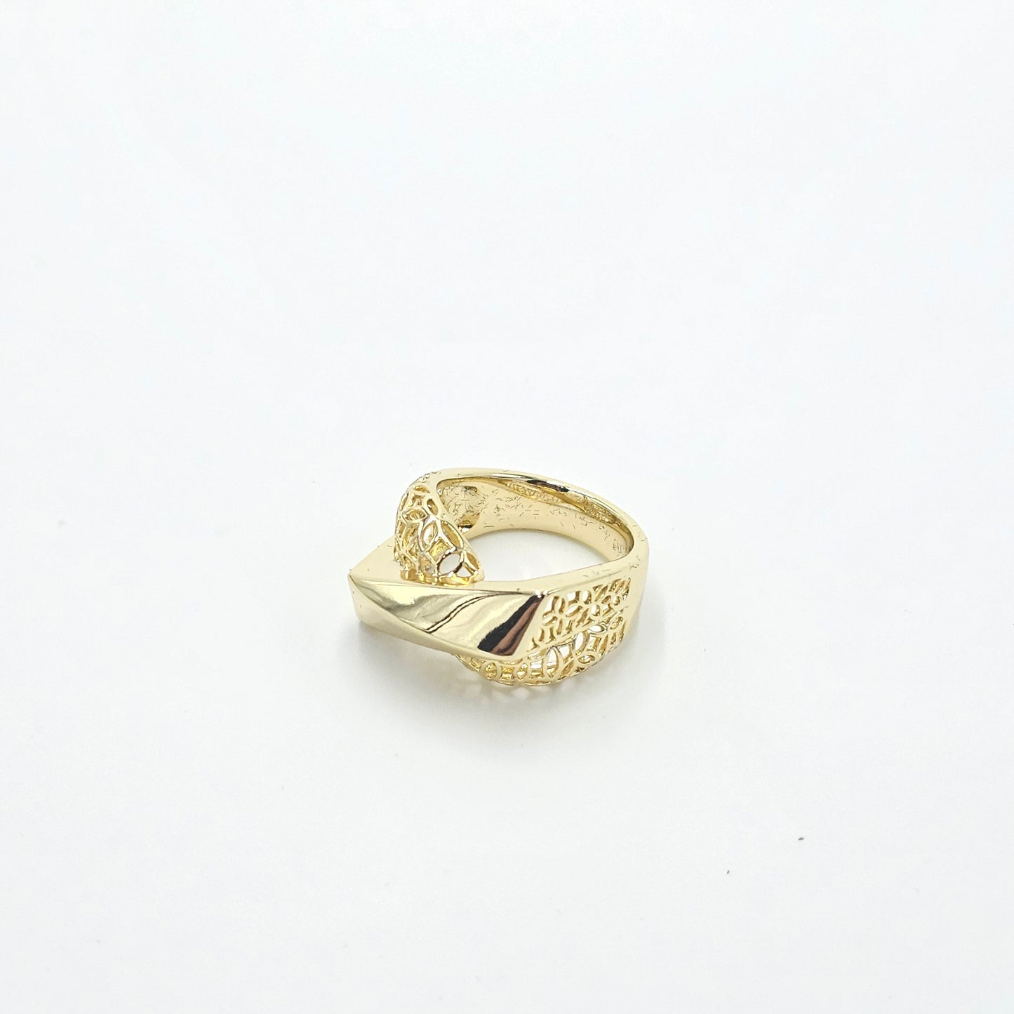golden ring. gold plated 14k