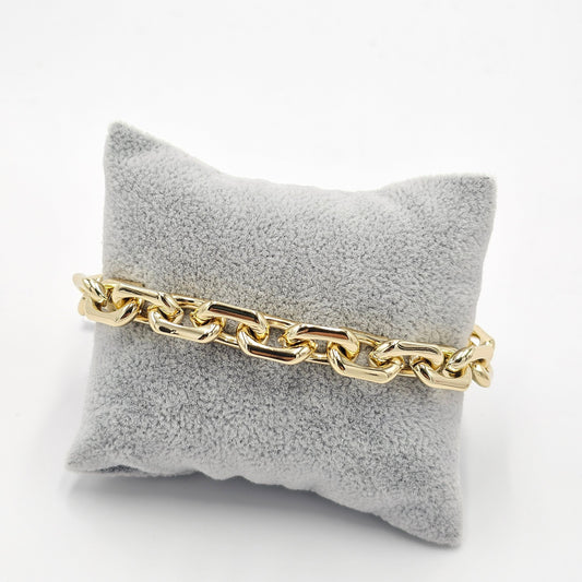 chunky bracelet. size 20 cm