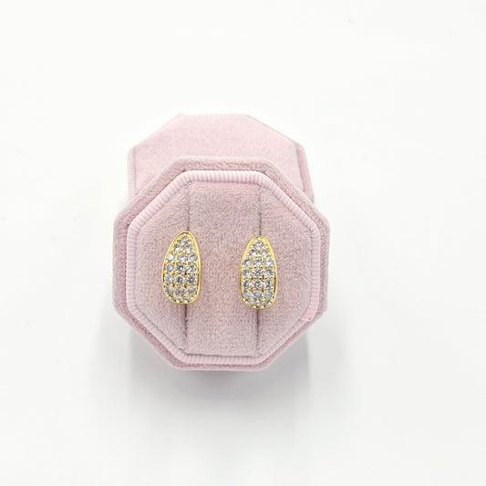 zircon earrings. size medium
