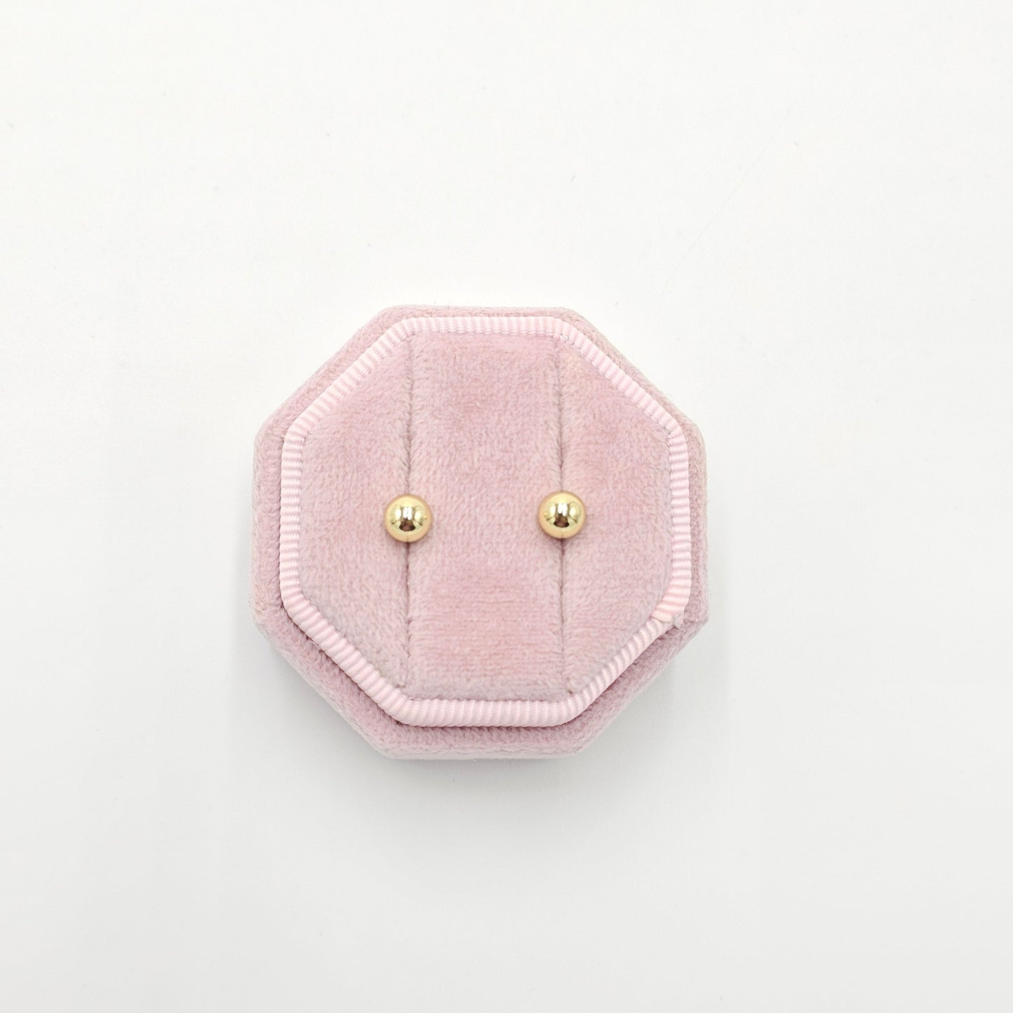 Ball earrings. size small