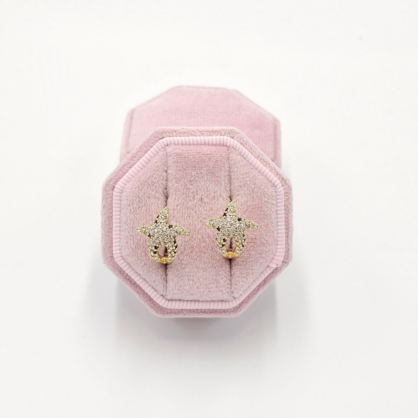 Starfish earrings. size small