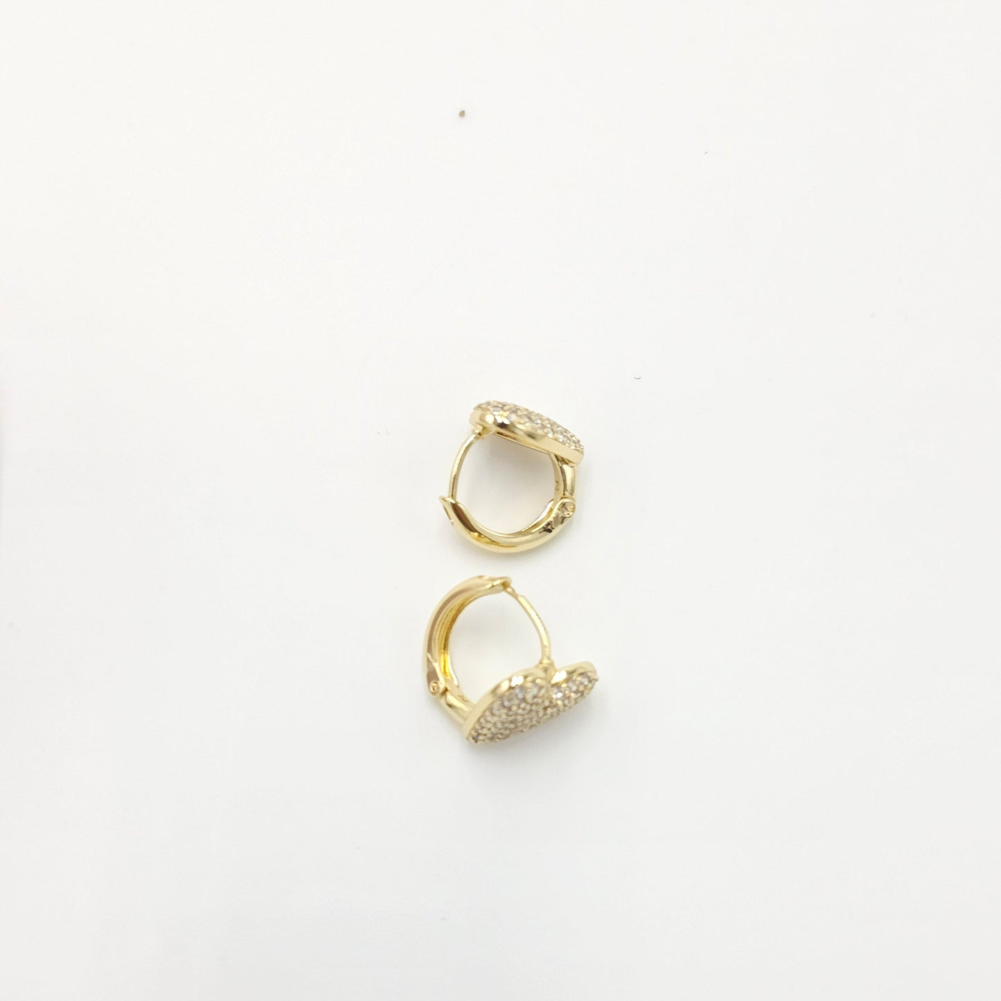 zircon heart earrings. size small