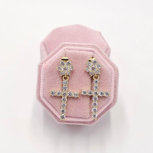cross earrings. size medium