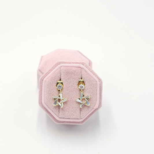 Star earrings. size small