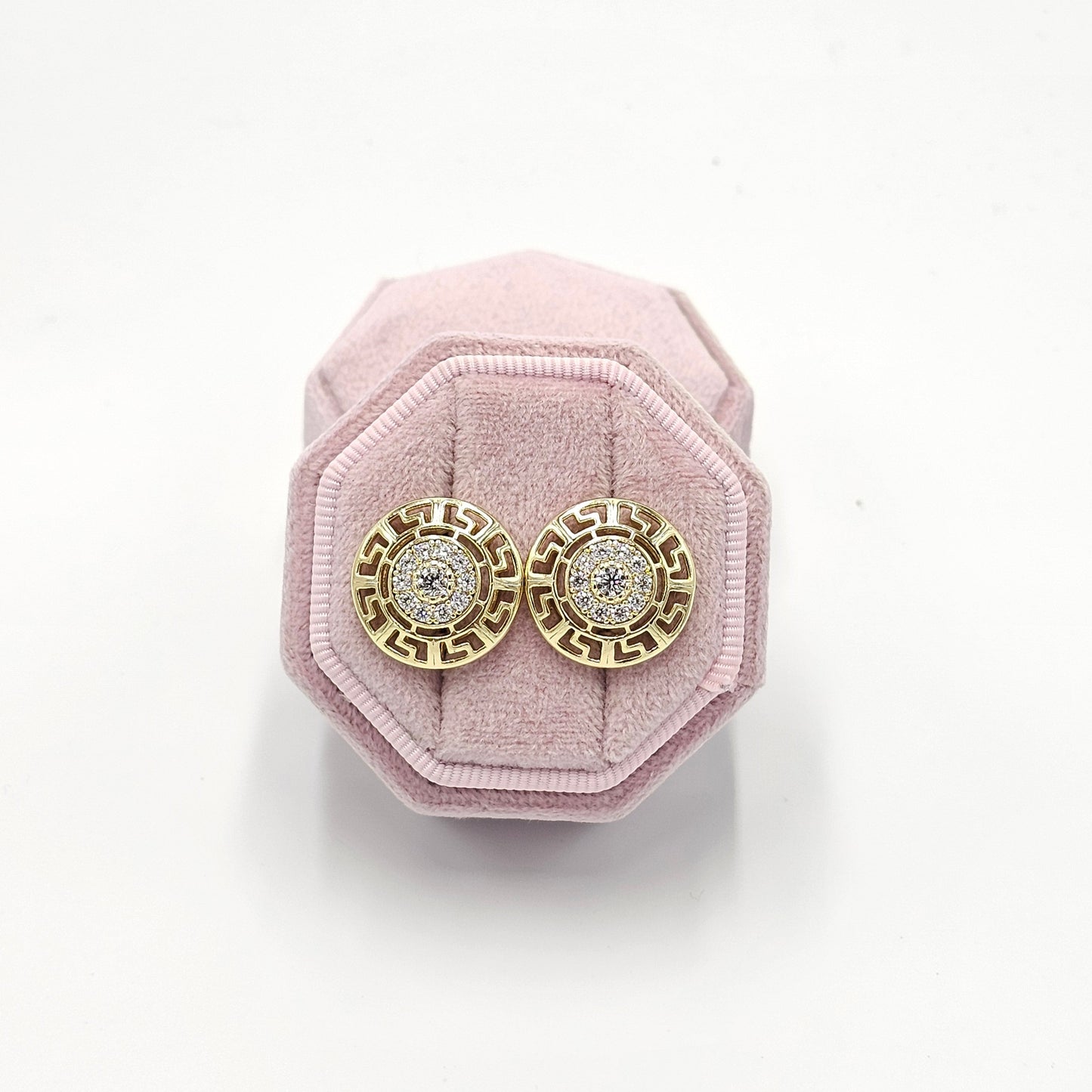 round zircon earrings. size small