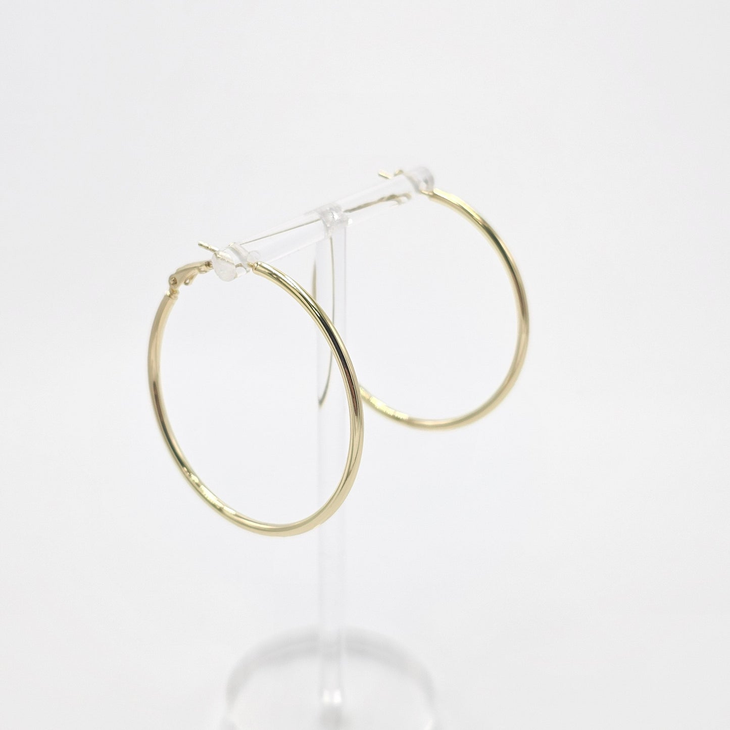 plain hoops earrings.