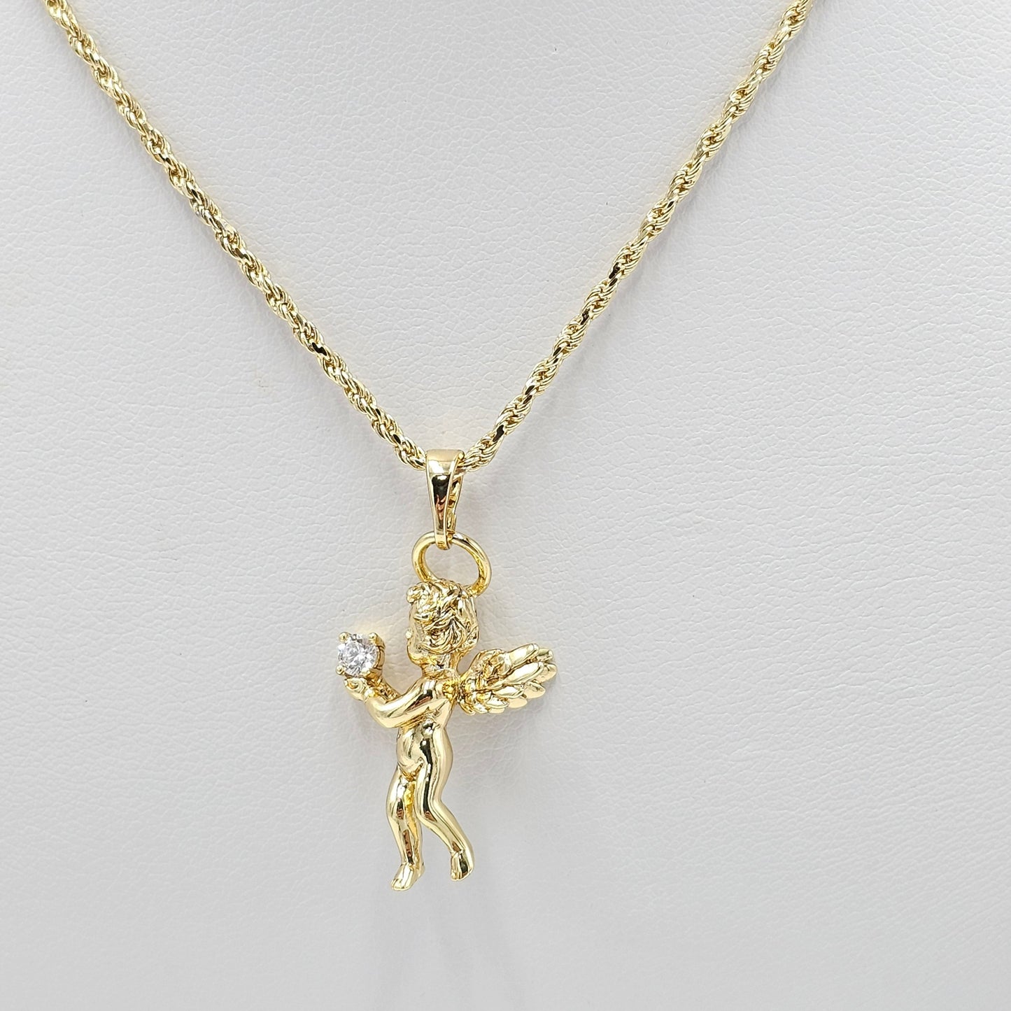 Angel pendant and  chain. size 18 inches