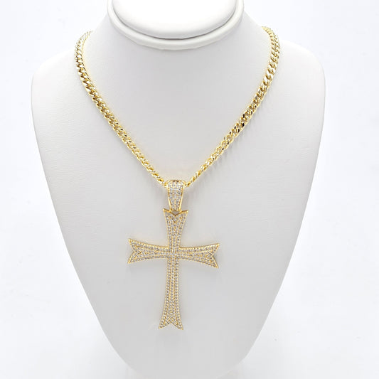 Cross pendant and chain. size 23 inches