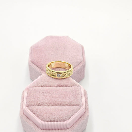 1 zircon ring