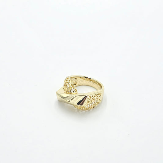 golden ring. gold plated 14k