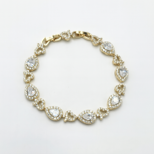 Clear bracelet. size 16+2cm