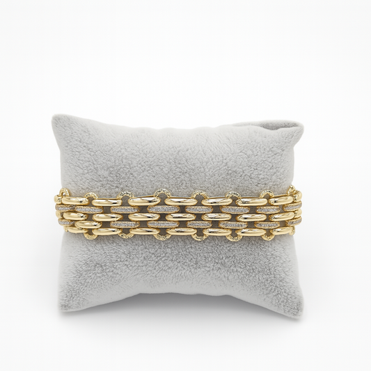 Fancy bracelet. cm size 17+23
