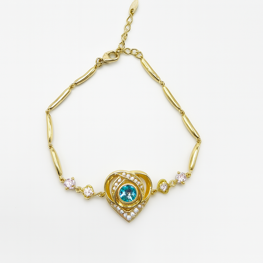 blue heart bracelet. size 19 cm