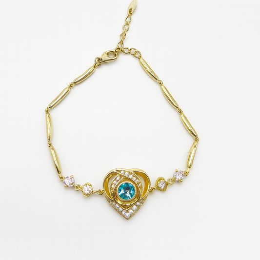 blue heart bracelet. size 19 cm