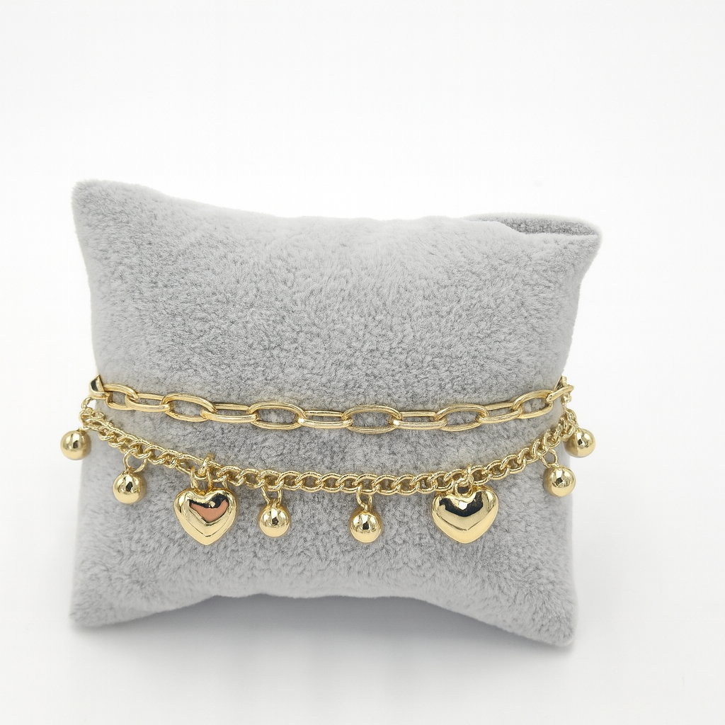 charm bracelet. size 18cm