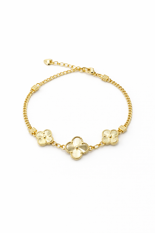 Clover 3 leaf bracelet gold plated gold color size 6 to 8 inches