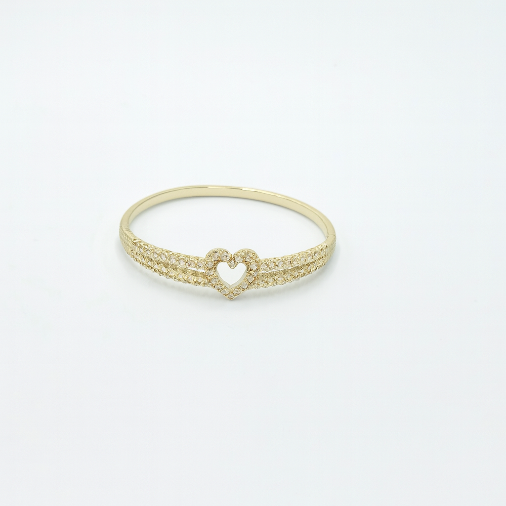 Heart bangle bracelet. size small
