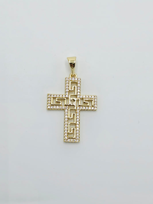 Pendant cross. (chain not include)